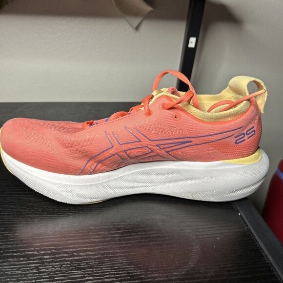 Asics Gel Nimbus 25 Women’s Size 9 Pink Running Shoes Sneakers - Picture 10 of 14